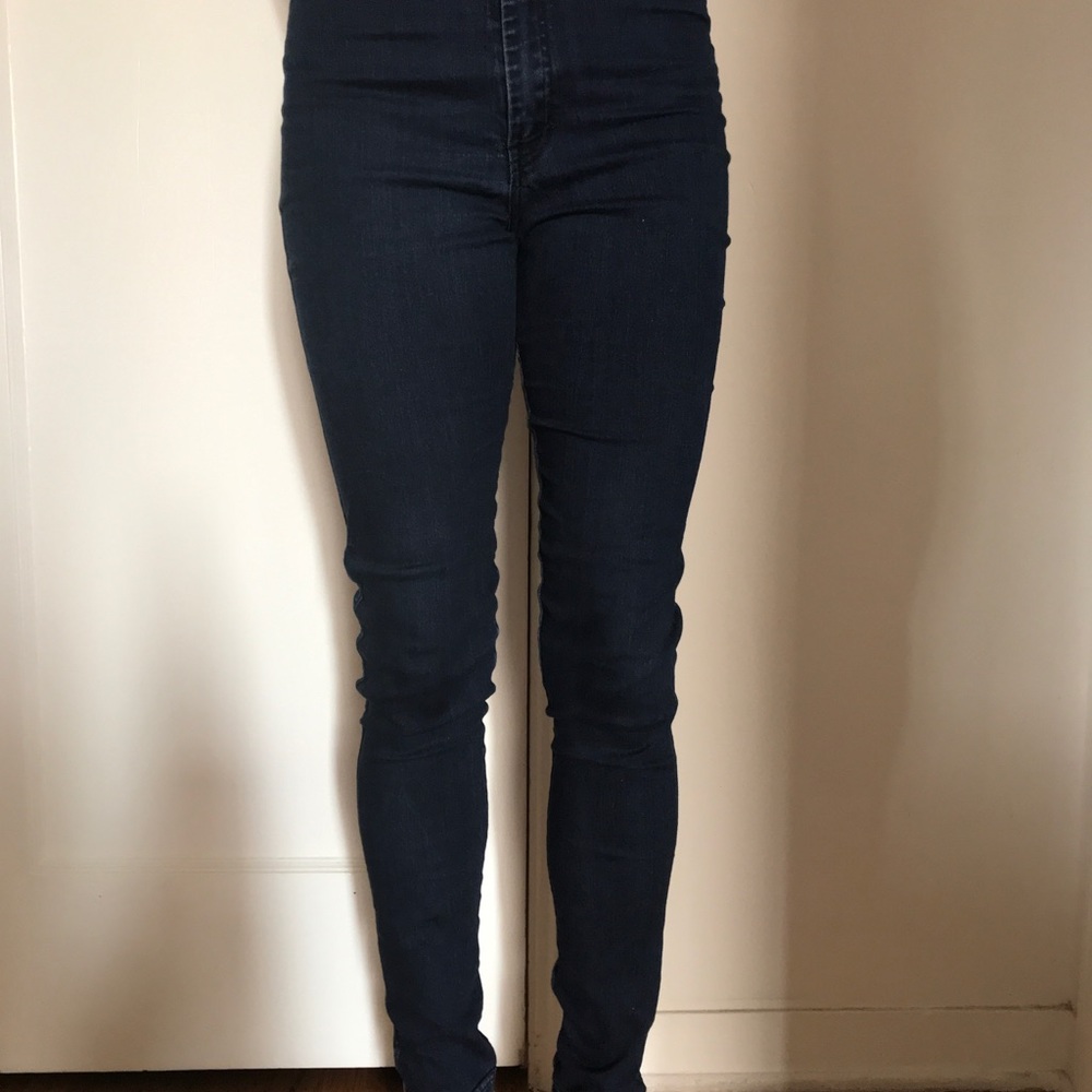 High waist dark wash jeans